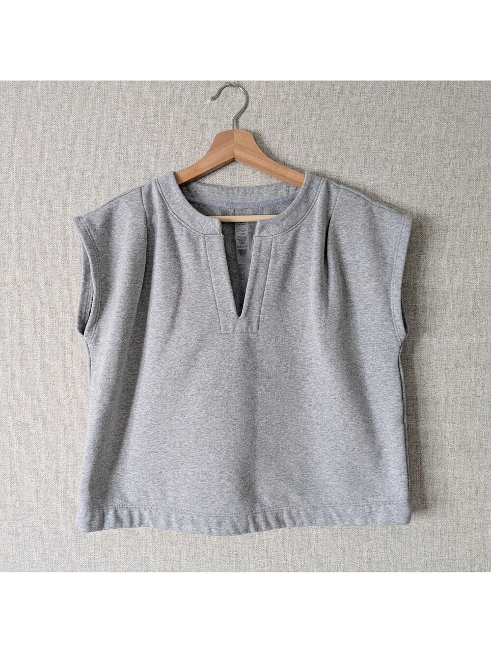 Lou & Grey boxy short sleeve sweatshirt top